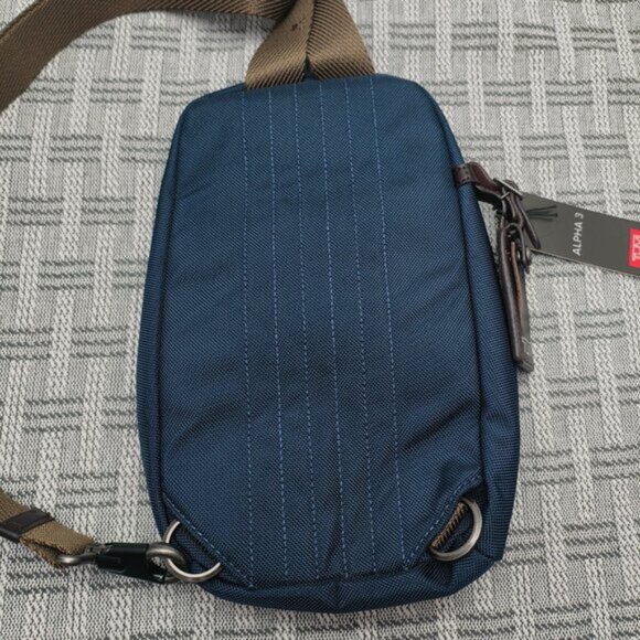 NWT Tumi Alpha Bravo Anti-Theft Chest Sling Bag | Tactical Blue Crossbody - Picture 2 of 7